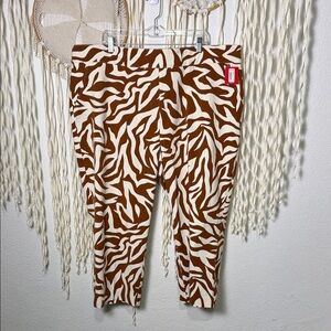 SPANX NWT/Petite On the Go Animal Print Sl Straight Ankle Pull On Pants 3X/P